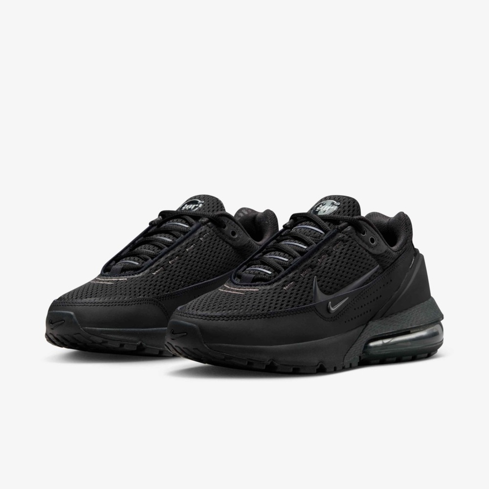 Like New Women's Nike Air Max Pulse